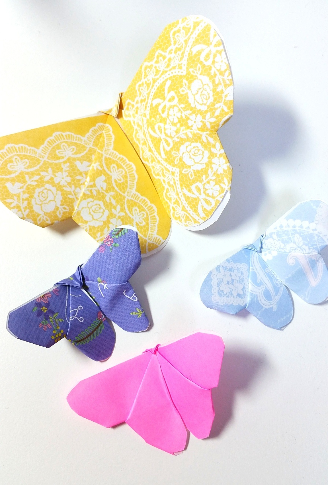 チョウチョの作り方 簡単まとめ 折り紙 画用紙 平面 立体 ぽぴあコレクション